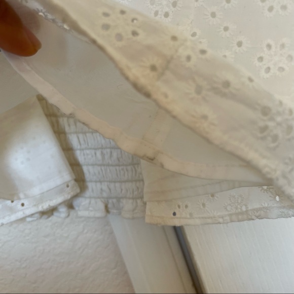 Rachel Parcell Puff Sleeve Eyelet Top - Picture 8 of 9